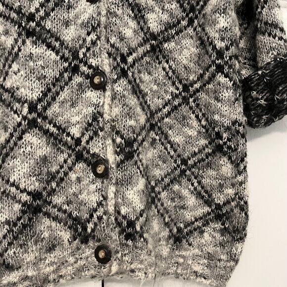 Vintage Mohair Wool Chunky Knit Grandpa Cardigan Sweater Black White Size Small - Picture 7 of 9